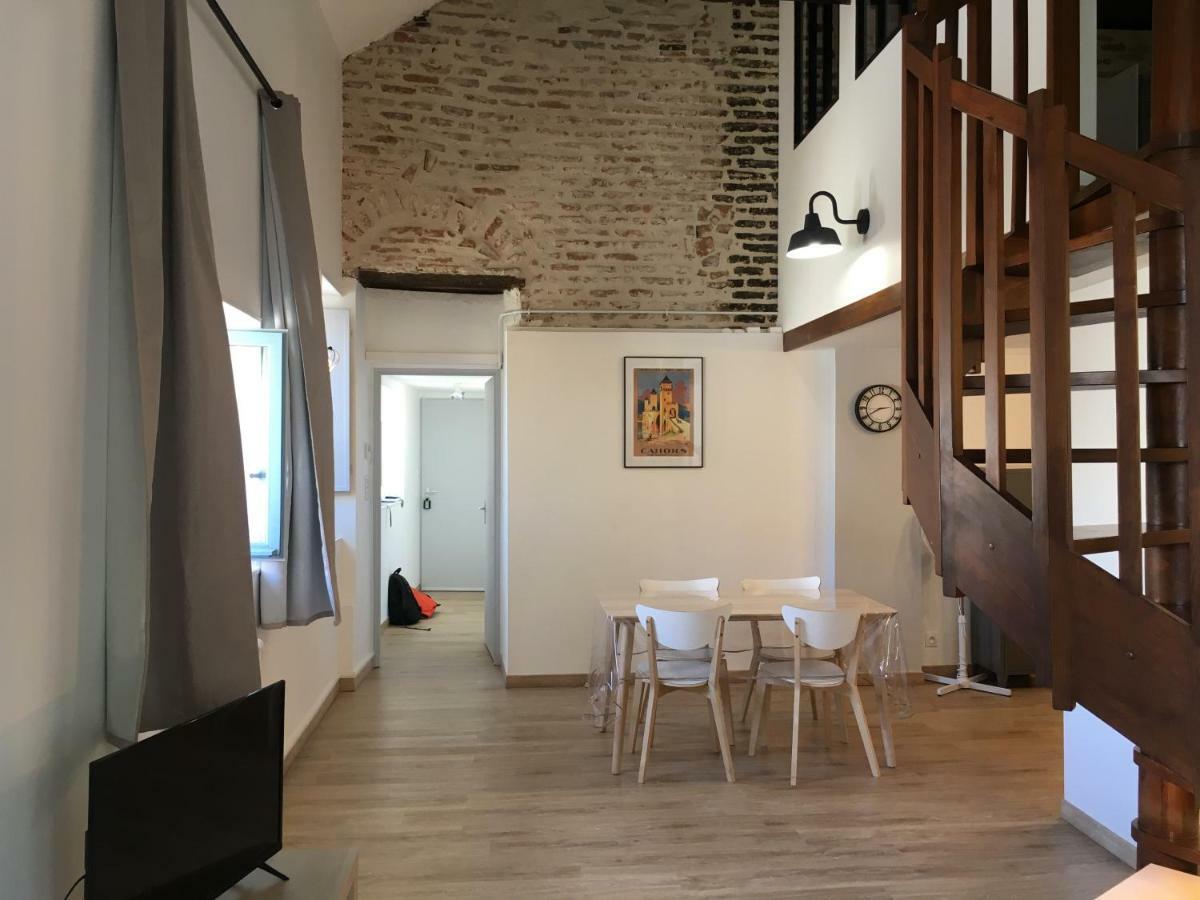 Le Loft Du Chateau Du Roi Cahors Esterno foto