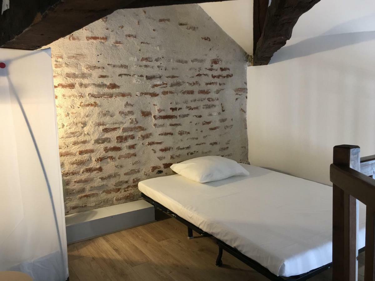 Le Loft Du Chateau Du Roi Cahors Esterno foto