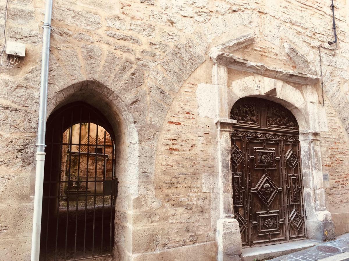Le Loft Du Chateau Du Roi Cahors Esterno foto